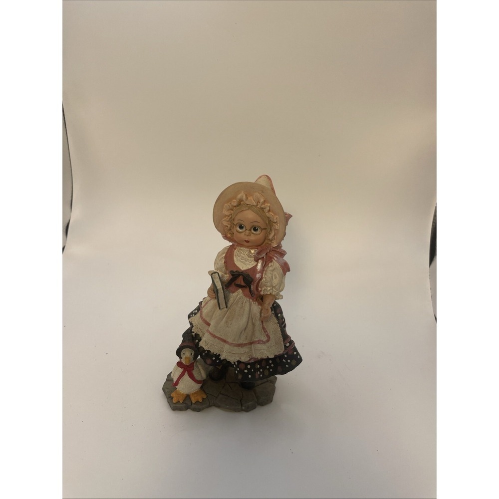 Vintage NEW 1999 MOTHER GOOSE Figurine MADAME ALEXANDER 6 inch